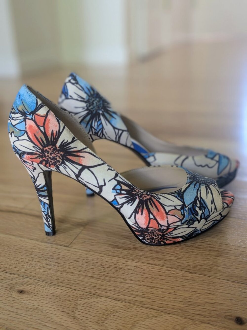 Nine West Floral Peep‑Toe Platform Heels – Size 9.5 - Picture 4 of 6